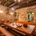 Дом отдыха Beach Front Home In Jesenice *