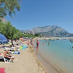 Beach Front Home In Jesenice * Есенице